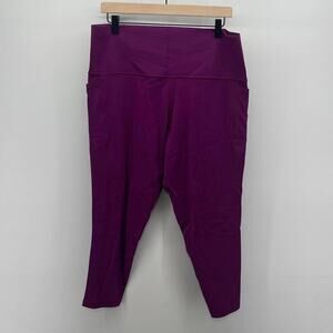 Athleta Salutation Stash Pocket 7/8 Tight in Exotic Fuchsia